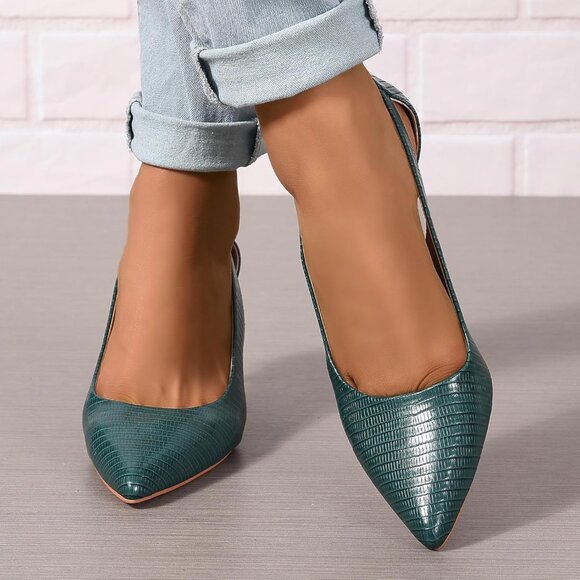 Women's Green Faux Leather Pumps Pointed Closed Toe Kitten Heel Pump Shoes - Picture 2 of 5